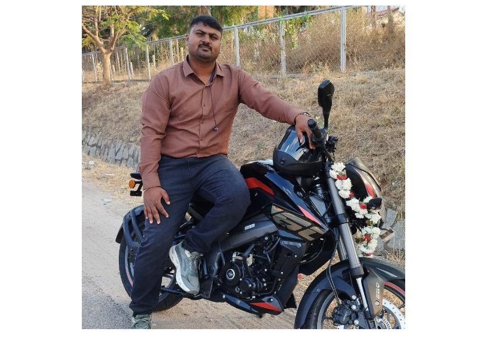 Trainer Pujari Vijaya Naik